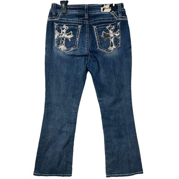 Miss Me Denim - Miss Me Mid-Rise Boot cut jeans 30 silver & black cross pockets Embellished B15